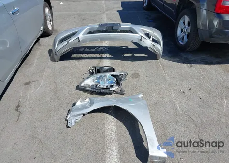 2015 Nissan Sentra Sv z USA, uszkodzony, nr VIN 3N1AB7AP5FY276419